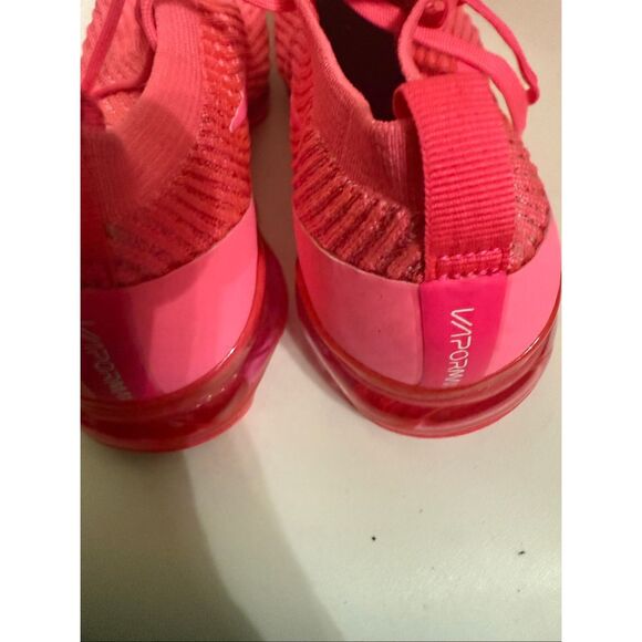 Nike Air Womens Vapormax 3.0 Flyknit Trainers Athletic Sneakers Pink Sz 8.5 NWOT - Picture 4 of 9